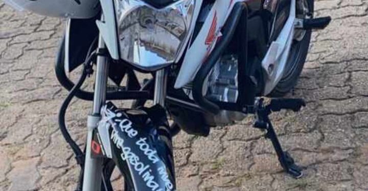 Moto é furtada na Cotiara, em Barra Mansa