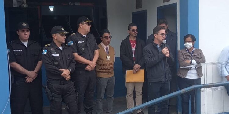 Pinheiral lança novo sistema de monitoramento por câmeras