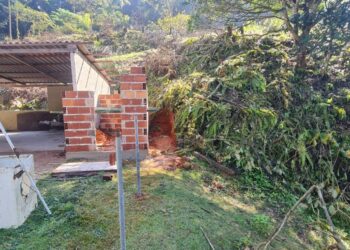 Crimes ambientais são flagrados em Fazenda de Angra dos Reis