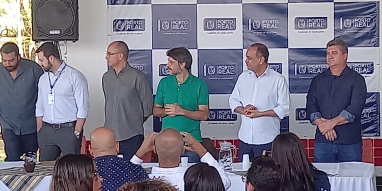 Serfiotis anuncia grandes obras em Porto Real
