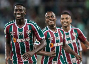 Fluminense supera o Atlético-MG no Maracanã