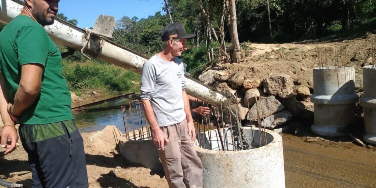 Seobras realiza intervenções em vários bairros de Paraty