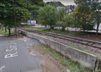 Maquinista encontra corpo em linha férrea de Barra Mansa