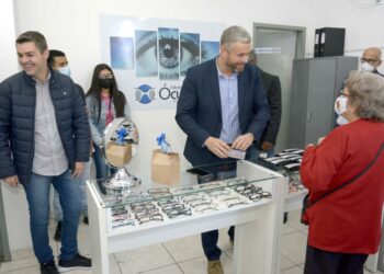 Fábrica de Óculos entrega mais unidades aos moradores de Barra Mansa