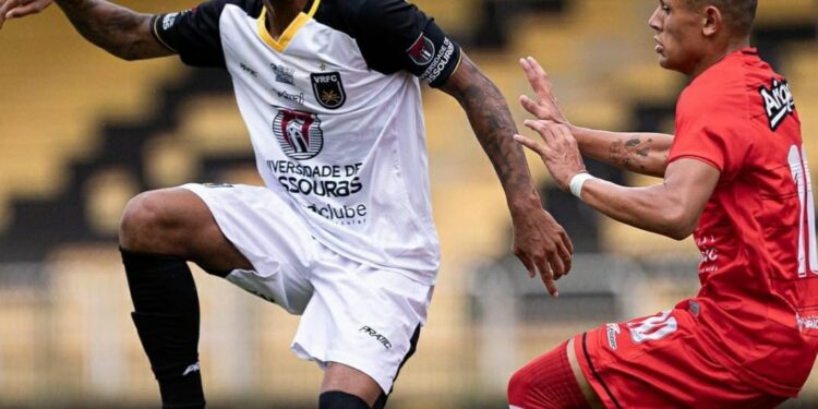 Wellington Silva comemora primeiro gol pelo Voltaço e projeta confronto diante do Angra pela A2