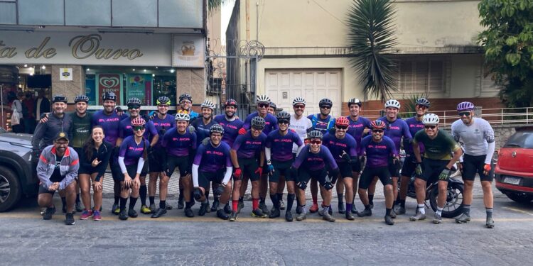 Ciclistas realizam travessia entre Barra Mansa e Paraty