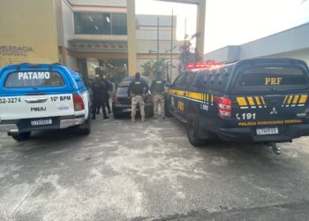 PM prende homem com carro clonado em Piraí