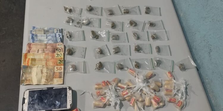 Dois homens são detidos com drogas em VR