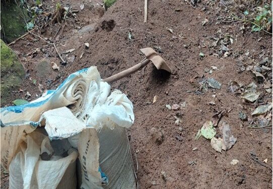Polícia encontra extração irregular de terra em Angra dos Reis