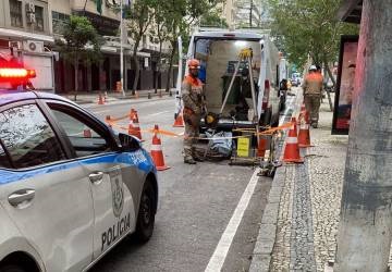 Homem morre eletrocutado durante furto de cabos no Rio
