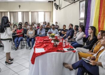 Educação de Barra do Pirai e Defensoria Pública promovem capacitação acerca de tema LGBTQI+