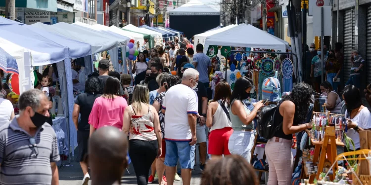 Barra Mansa promove Sabadão de Compras de Dia dos Pais