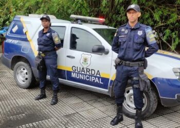 Patrulha Escolar de Volta Redonda ajuda adolescente agredida pelo pai