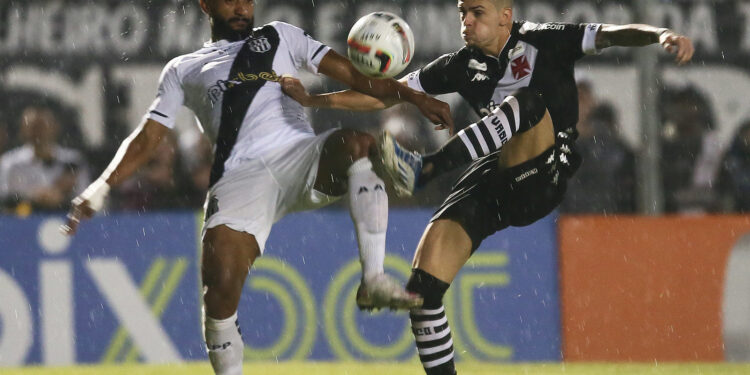 Vasco perde para Ponte Preta pela Série B