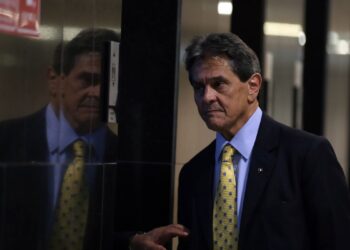 TSE suspende repasses de verbas para campanha de Roberto Jefferson