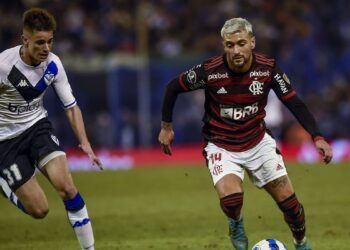 Libertadores: Flamengo defende vantagem sobre Vélez por vaga na final