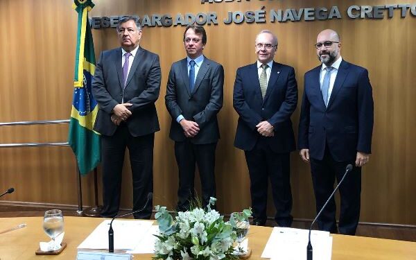 Cartórios de Notas poderão emitir carteira de identidade e CNH