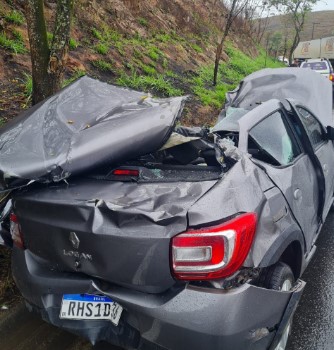 Homem morre em acidente na Rodovia dos Metalúrgicos