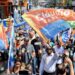 Drable lidera uma multidão em apoio a Cláudio Castro pelas ruas de BM