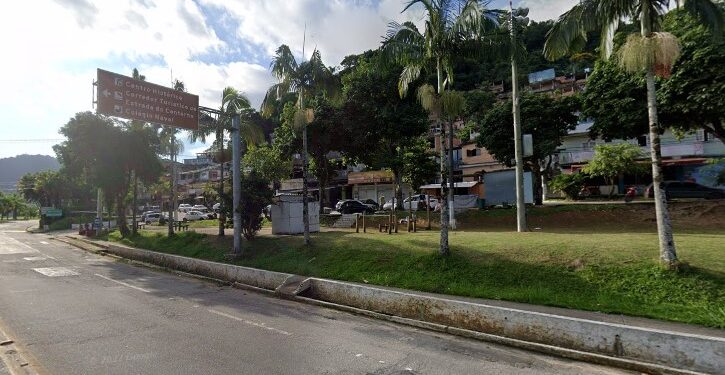 Homem mata namorada por ficar com ciúmes ao vê-la com o ex