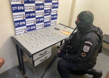 Homem é preso com pinos de cocaína em Engenheiro Passos