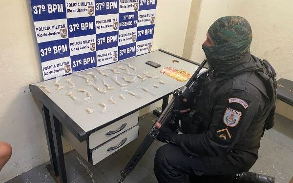 Homem é preso com pinos de cocaína em Engenheiro Passos
