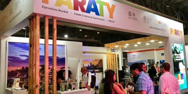 Paraty participa da maior feira de turismo da América Latina