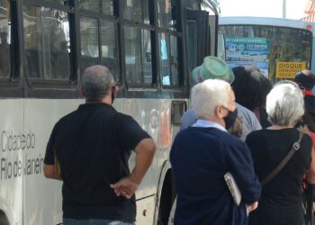 Estados e municípios podem solicitar gratuidade no transporte público