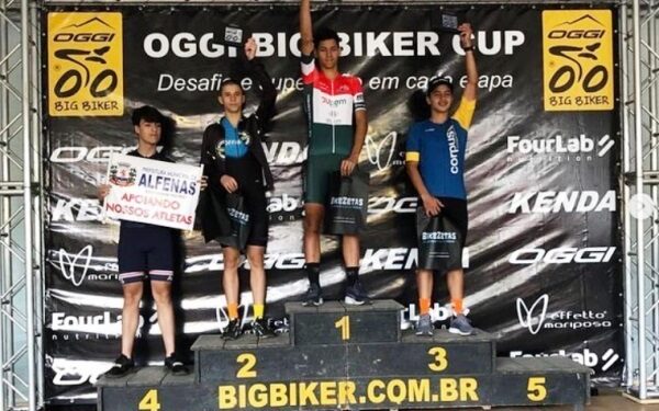 Guilherme Katraquinha é campeão do Big Biker em Taubaté