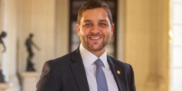 Thiago Pampolha é o novo candidato a vice-governador na chapa de Cláudio Castro