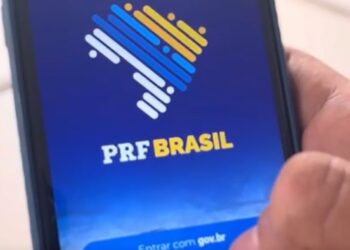 PRF irá lançar aplicativo com “botão de emergência” para motoristas