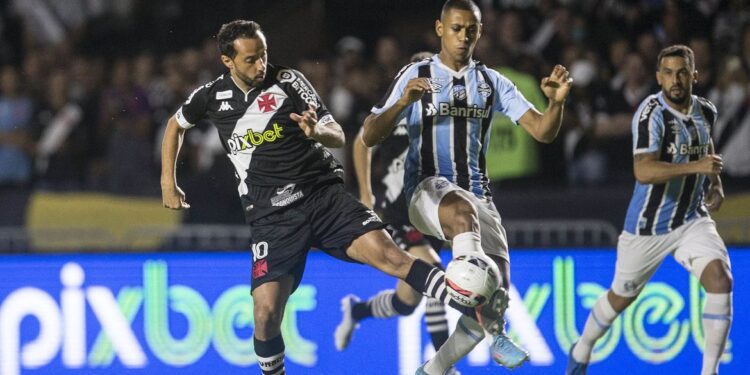 Com técnicos recém-chegados, Grêmio e Vasco se enfrentam pela Série B