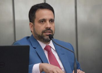STJ afasta governador de Alagoas em investigação sobre corrupção