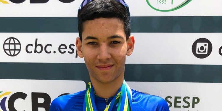 Jovem de Barra Mansa é campeão brasileiro em cinco modalidades no Campeonato de Pista Juniores