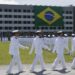 Marinha abre processo seletivo para oficiais temporários com salário de até R$ 14,7 mil