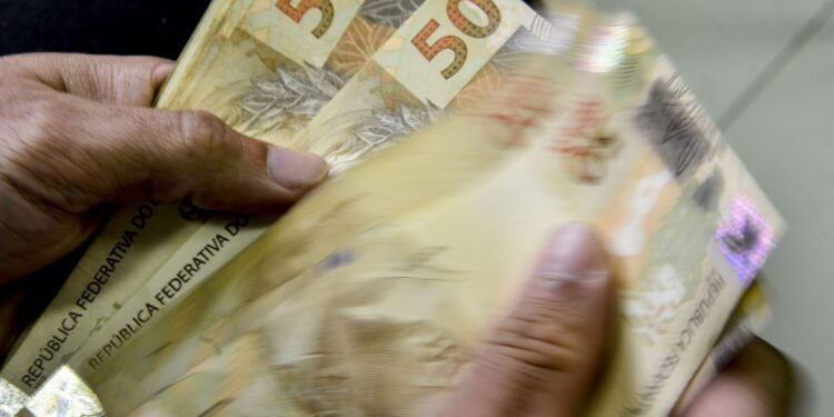 Veja como receber de volta Imposto de Renda pago em pensão alimentícia
