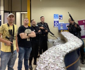 Polícia Militar apreende 16 mil pinos de cocaína em Paraty