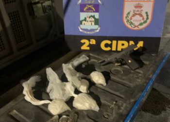 Homem é preso com drogas e arma de fogo em Paraty