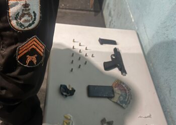 Três homens são presos com drogas e arma em Volta Redonda