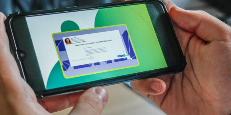 Barra do Piraí lança cadastro online para renovação de matrícula escolar