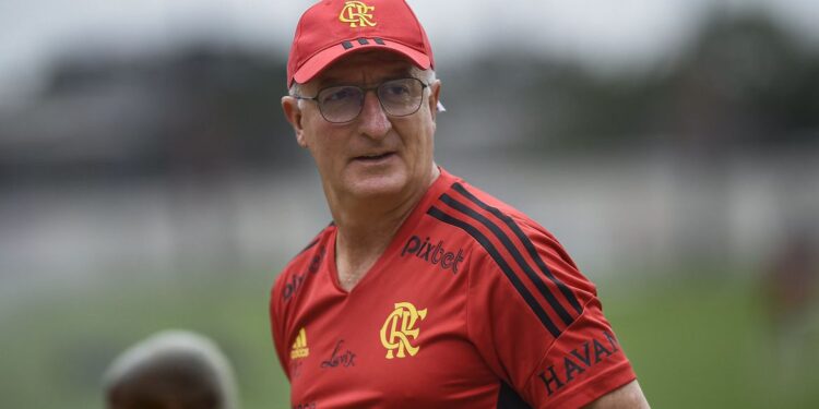 Em meio a polêmicas e vazamento de informações, Dorival pede demissão do Flamengo
