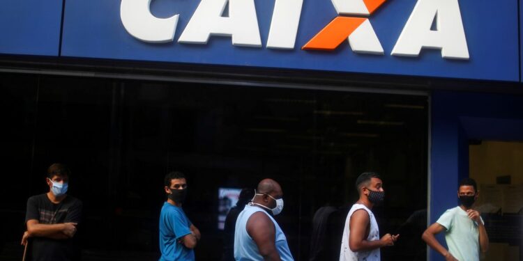 Bancos funcionarão em expediente especial em dias de jogos da seleção na Copa