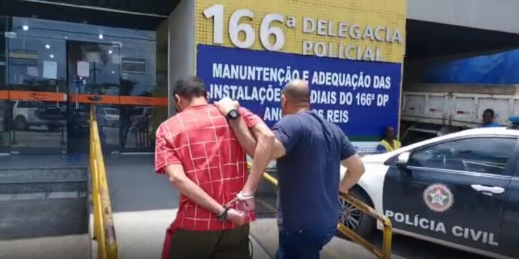 Polícia Civil prende gerente do tráfico de drogas do PCC em Angra dos Reis