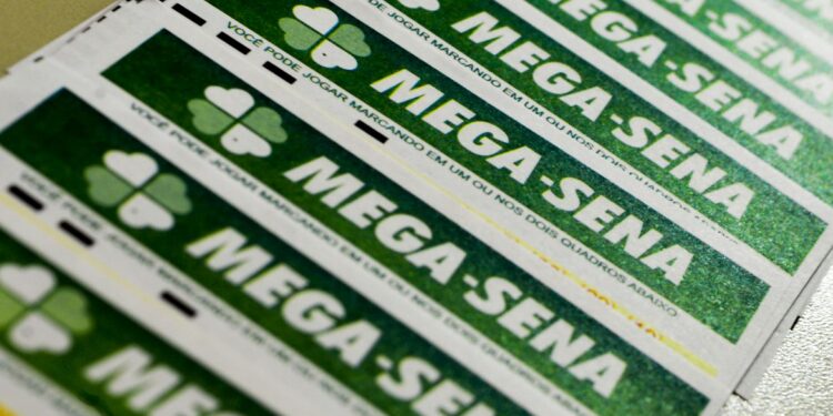 Mega-Sena sorteia hoje prêmio de R$ 43 milhões