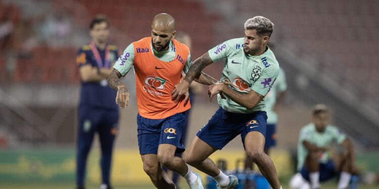 Em treino fechado, Brasil mantém mistério antes de pegar Suíça