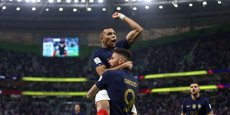 Inglaterra e França jogam pelas quartas: quem passa?