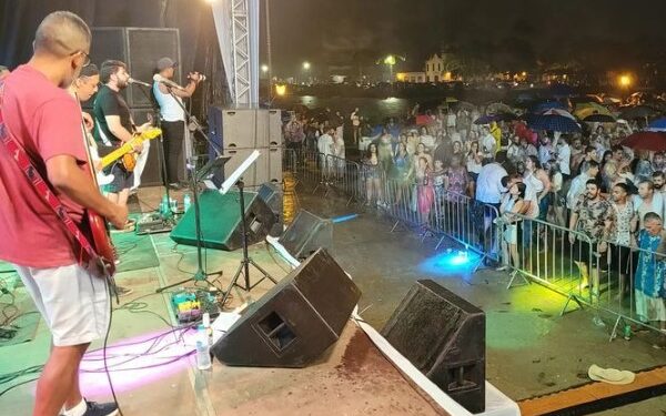 Réveillon em Paraty terá atrações especiais em praias e na Praça da Matriz