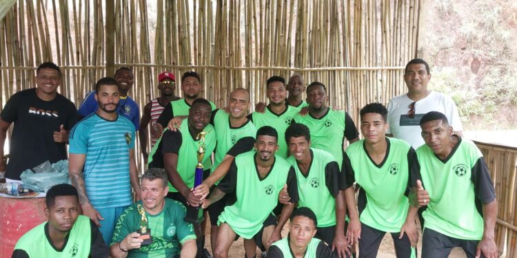 Mancha Verde é campeão da 3ª Copa São G em Barra Mansa