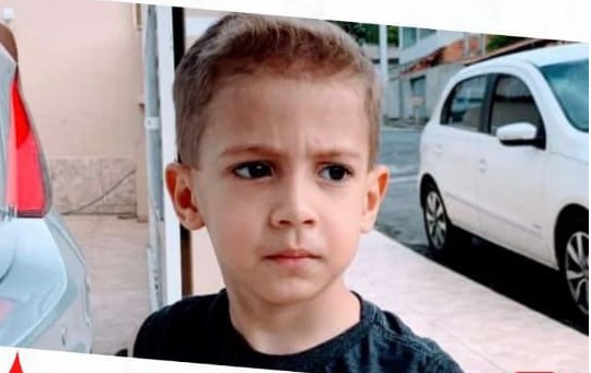 Campanha busca doadores de sangue para menino que caiu de altura de 5 metros, em Barra Mansa