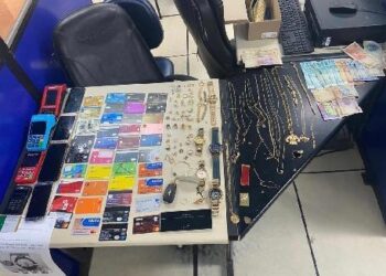 Falsa diarista é presa por furtar casas onde trabalhava